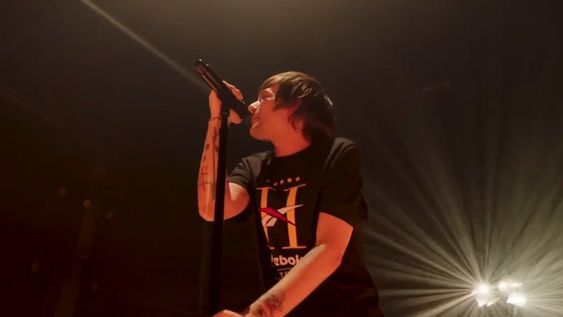 wallslouisera's tweet photo. https://t.co/ux43HBJoCX