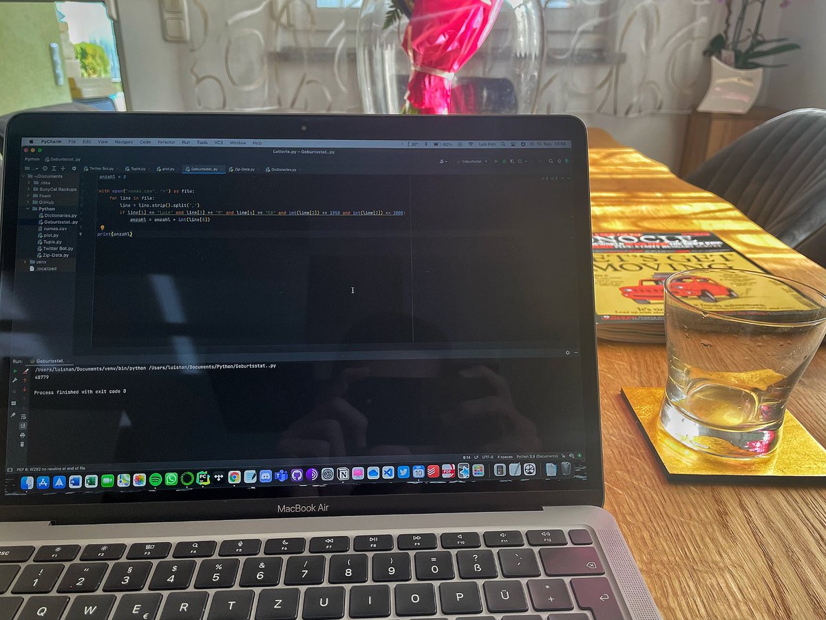 Math_LHn's tweet image. Made a little program.  It can count people between 1950 and 2000.  Conditions: [Name], [State], [Gender]
Disclaimer: I'm a beginner