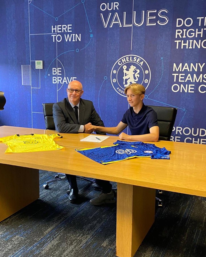 chelseayouth's tweet photo. Congratulations to Bradley Ryan, who has signed professional terms with Chelsea after a successful summer trial from Welling United.
Say congrats and welcome to @bradley89460999! https://t.co/I516gpu2VS