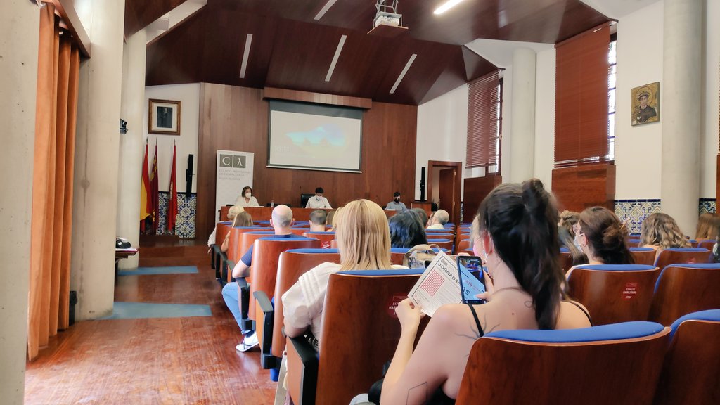Nicolás Toledo (@ntoledog) on Twitter photo Arrancan las Jornadas "Suicidio: Actuación e Investigación" realizadas con motivo del #diamundialprevencionsuicidio organizadas por el <a href="/CriminologiaRM/">Colegio Profesional de Criminología RM</a>.
Recuerda que puedes seguirnos online en tv.um.es/video?id=145439. Arrancan las Jornadas "Suicidio: Actuación e Investigación" realizadas con motivo del #diamundialprevencionsuicidio organizadas por el <a href="/CriminologiaRM/">Colegio Profesional de Criminología RM</a>.
Recuerda que puedes seguirnos online en tv.um.es/video?id=145439.