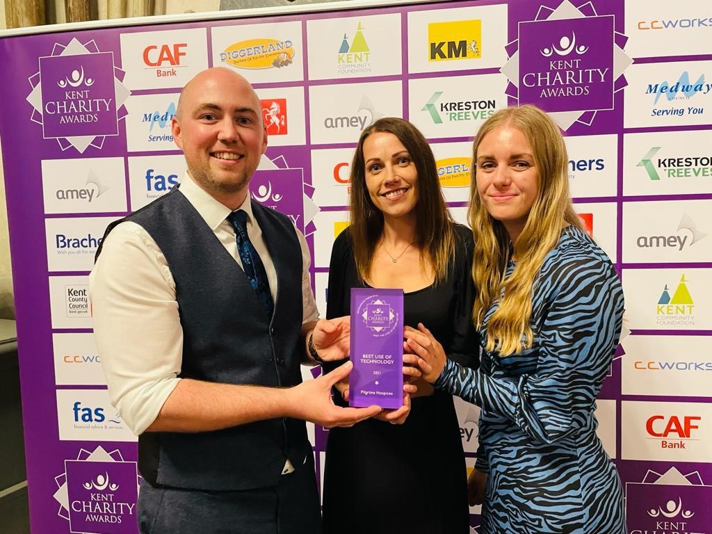 PilgrimsHospice's tweet photo. We’re delighted to have received the award for Best Use of Social Media and Technology at last night’s @KentAwards 2021!  This recognises Pilgrims' innovative use of technology throughout the pandemic in creating new ways for our wonderful supporters to stay connected. 🥳 💙 https://t.co/MyzYaesTEX