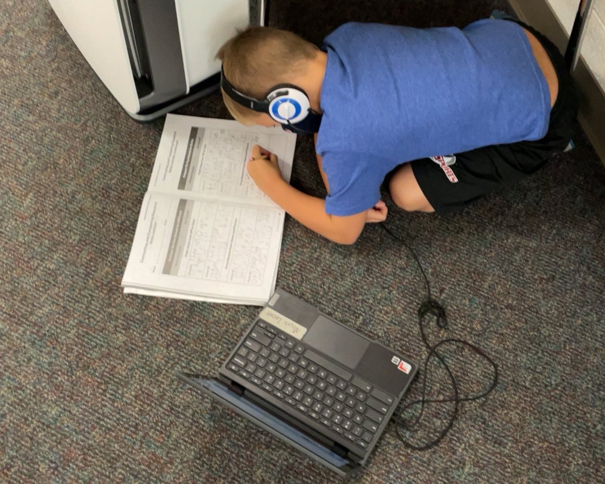 Researching schools from around the world and comparing and contrasting them to our school. <a href="/PleasantUnionYR/">Pleasant Union Elem</a>