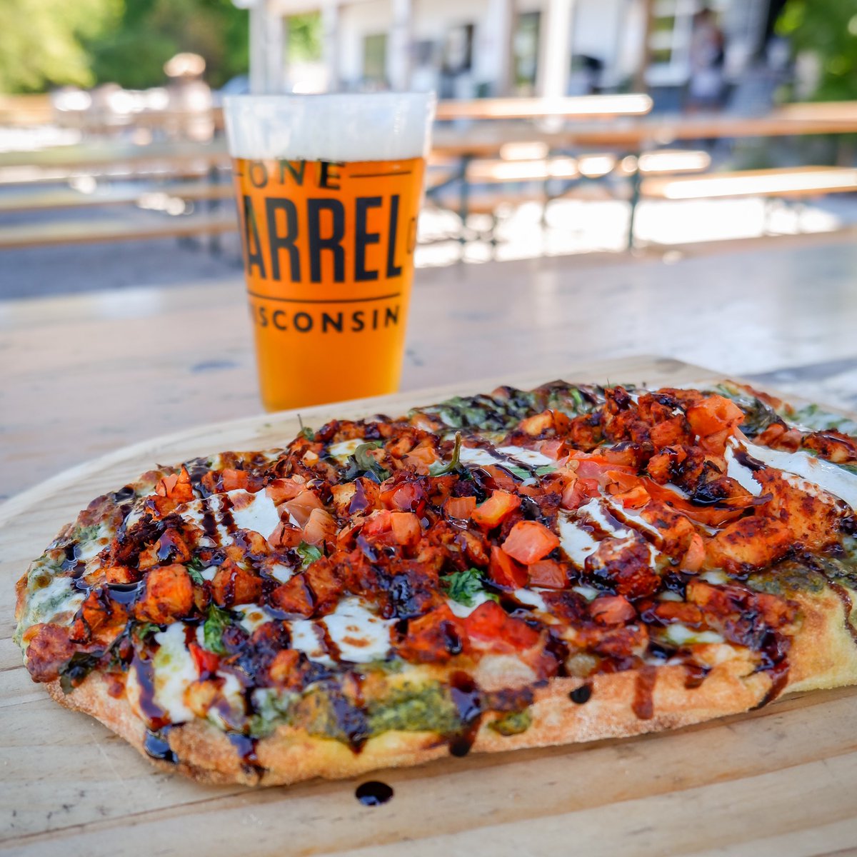 Pizza + Beer = FRIDAY! 😎🍕🍺