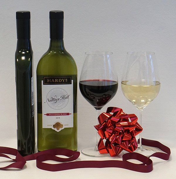 If you’re looking for a unique gift for someone special, a duo of <a href="/HardysWineUK/">Hardys Wines</a> in our #EcoWineBottles won’t disappoint! 

Available to order from <a href="/Thefunkypigeon/">Funky Pigeon</a> here: 

bit.ly/3zLH4dY