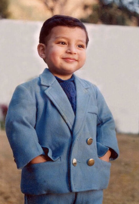 Brainmasalaar's tweet photo. Sometimes I worry I peaked at the age of three.. https://t.co/JEVWM2wymn