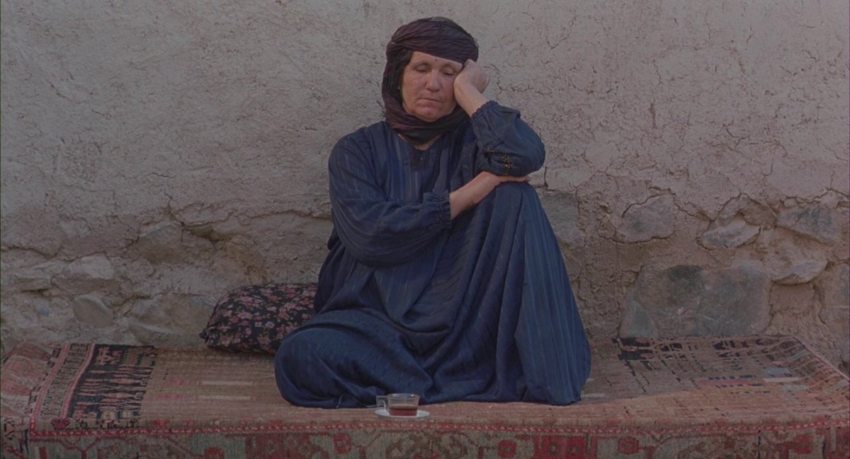 eraslanmbe's tweet photo. The Wind Will Carry Us [باد ما را خواهد برد] - Abbas Kiarostami https://t.co/jrIMtLbba2