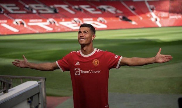 _m0s1's tweet image. اغداً القاك ياخوف فؤادي من غدي
يالشوقي واحتراقي بأنتظار الموعدِ
@Cristiano