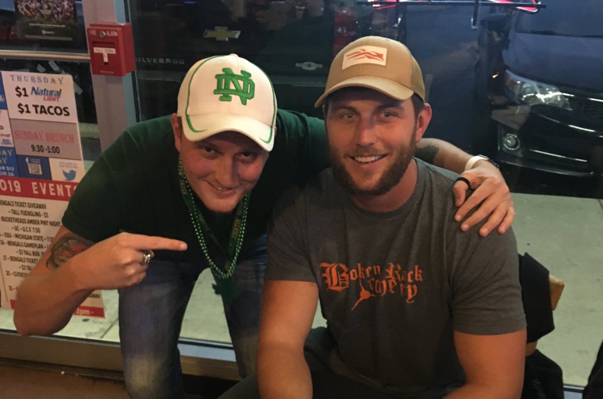 JustinPhoenixx's tweet photo. Waited my entire life for this! First @NDFootball game ever tomorrow!! Mama is smiling down from Heaven ☘️ #LetsGoIrish #LifeBucketList #BucketList #NDvsToledo #FightingIrish https://t.co/6Qc7JcIqyv