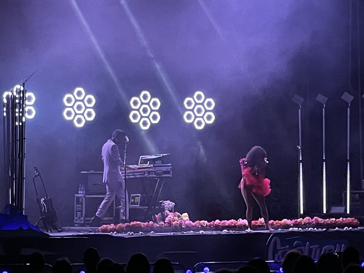 Culturalmeria's tweet photo. #EstaPasando @fuelfandango en #almeriaescultura
#coolturalgo @aytoalm @coolturalfest @WindCruz https://t.co/yUs08wnfFv
