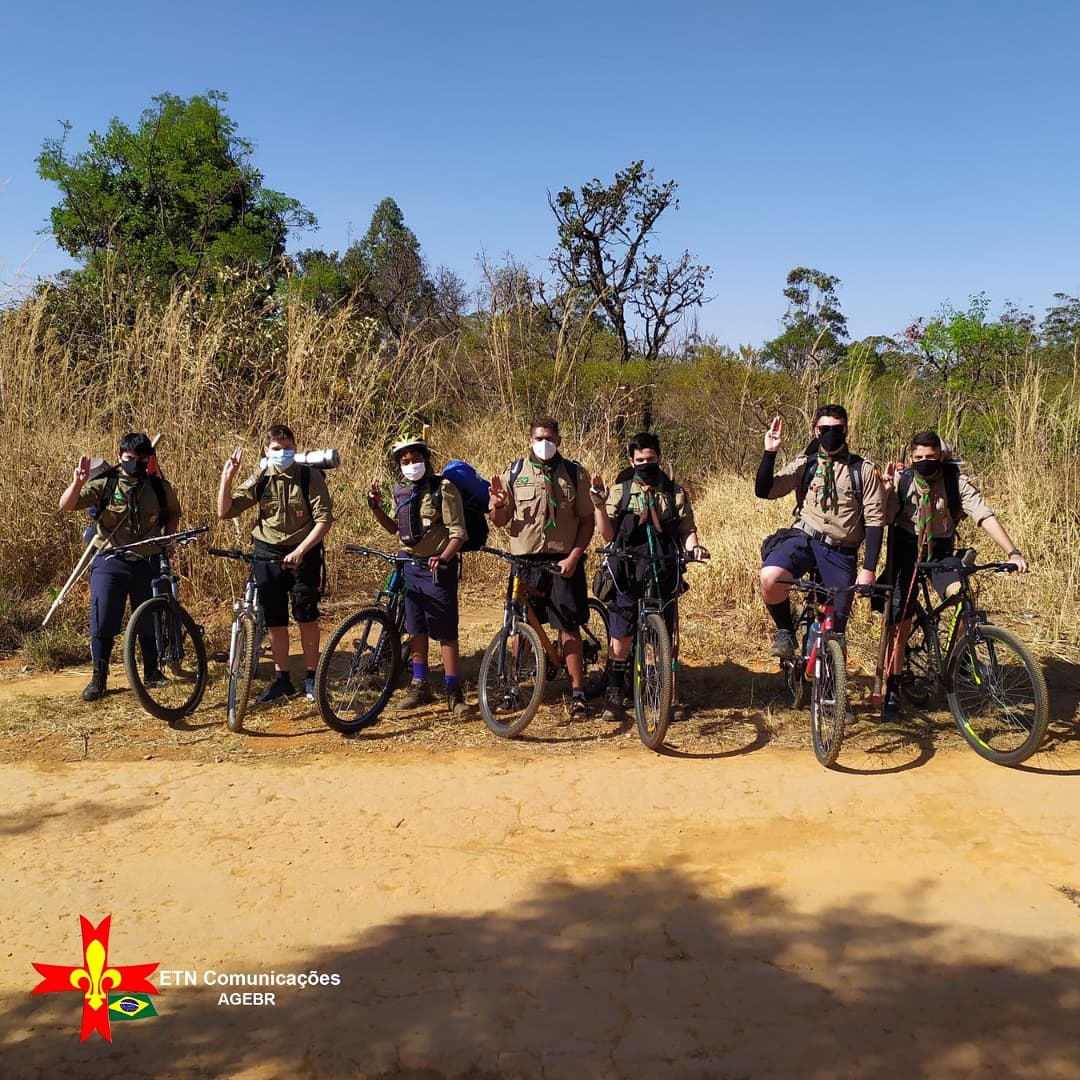 etncomunicacoes's tweet photo. Atividade Ciclística, durante acampamento do ramo verde, do Grupo São Domingos Sávio, no Distrito de Brasília/DF
#UIGSE #AGEBR https://t.co/itpEDNZzGr