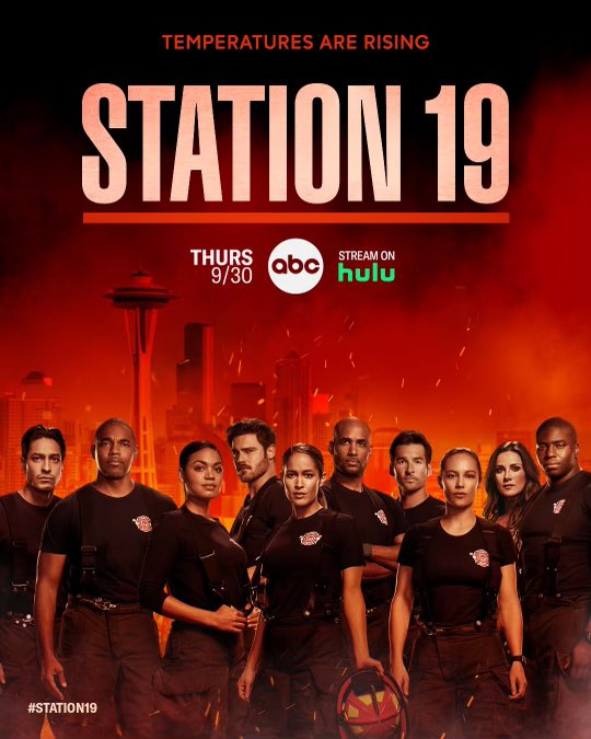 I’m seeing some new faces on this poster…🧐😍 #Station19