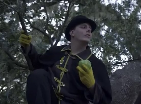 warnadud3's tweet image. Oof, sorry, unfollowing now. I was a big fan of his work, but I had no idea he was a metaphor for the snake in the tree who tempted humanity 🤭 my bad-