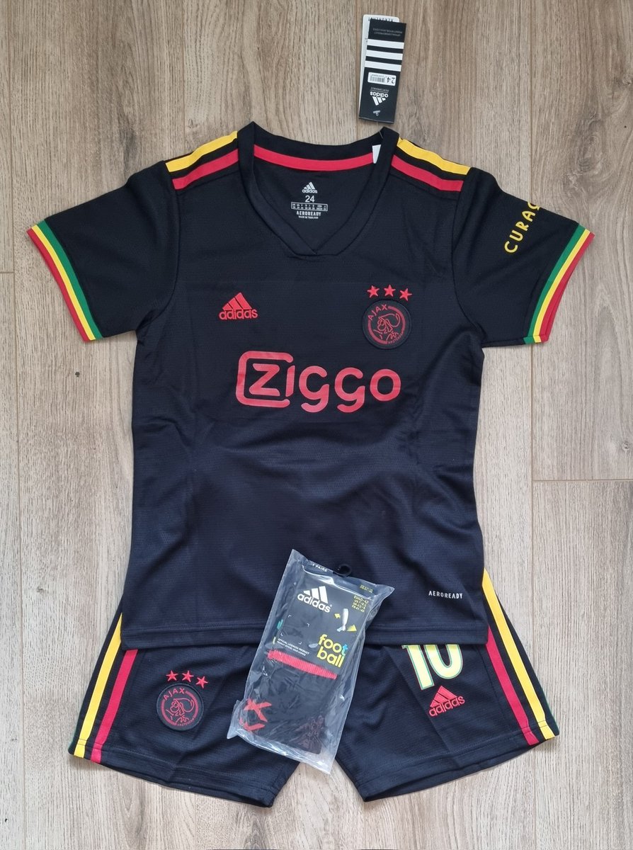 LivKitMan's tweet image. Ajax Third &amp;amp; Portugal Home kits for kids team