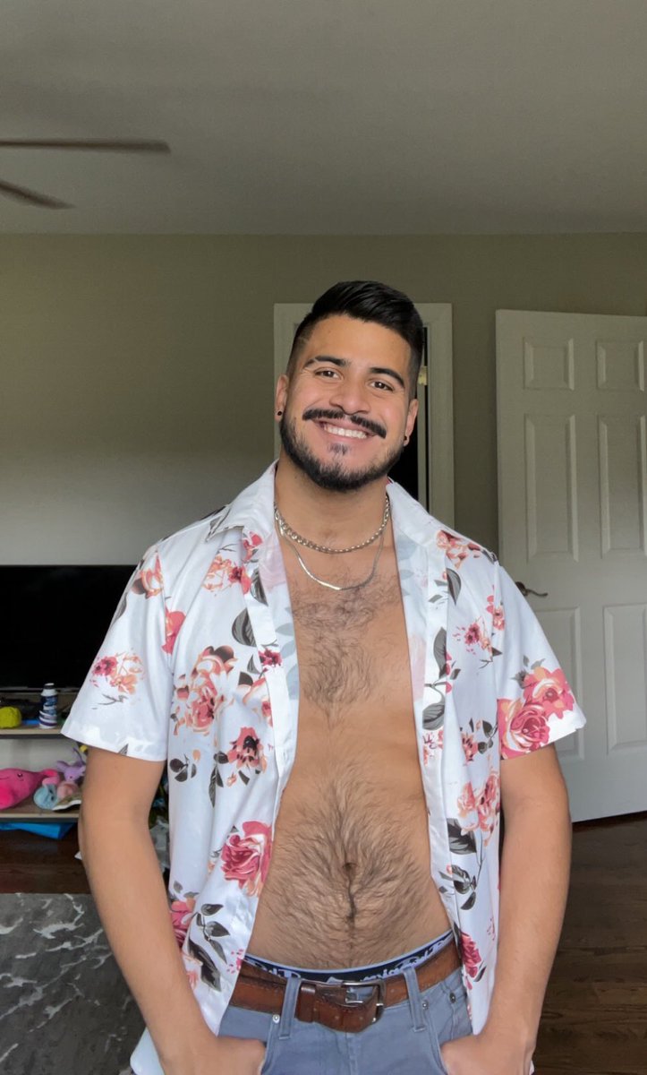 BillyRubinCyrus's tweet image. I’d you can’t handle me at my 😐, then you don’t deserve me at my 😁