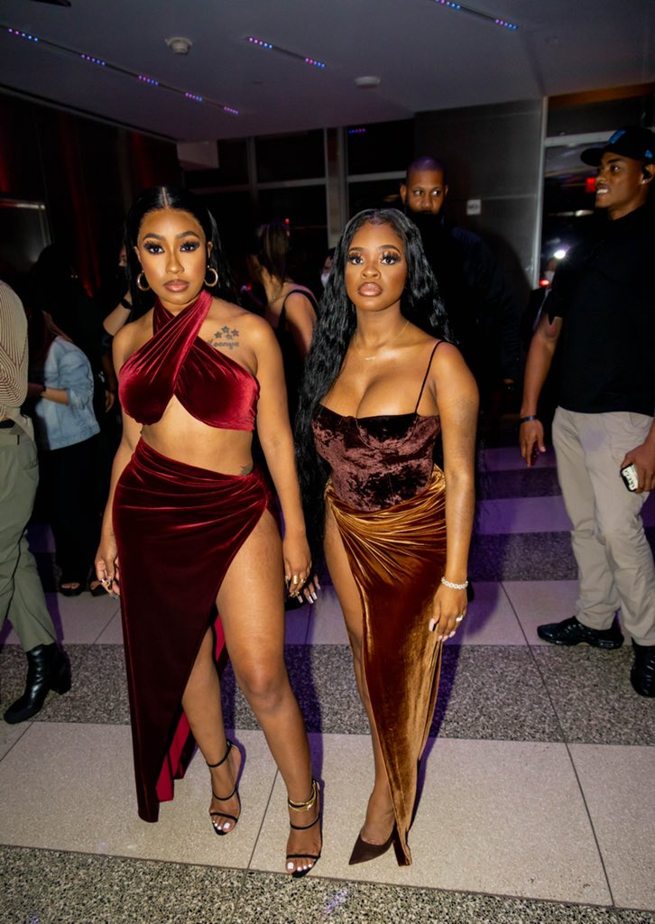 calwitthecam's tweet photo. YALL THEY BEEN FINE ON IG, BUT IN PERSON !!!🔥💥😍💥😍🔥💥 @YungMiami305 @thegirljt @citygirls @lala @_lori_harvey 

#LaquanSmith #NYFW 
#ISHOTTHIS 📸 IG: @calvingproductions https://t.co/BQhZQmYybp