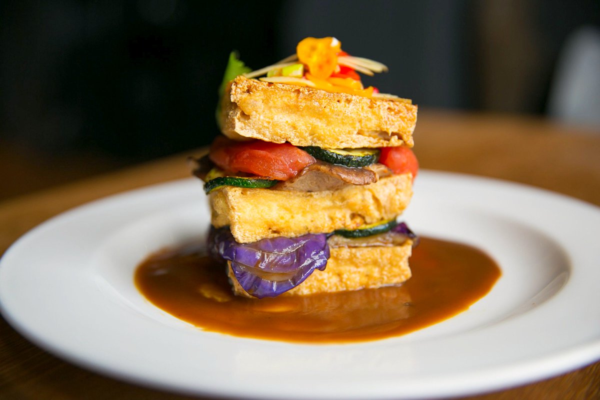 SusannaFoo's tweet photo. One of my favorite dishes that I made, the Tofu Tower, which consists of such layers as Chinese Eggplant, Shiitake, Zucchini, Roasted Tomato, and of course, Tofu.

A very light, yet filling entree'. https://t.co/IIIug99IDm