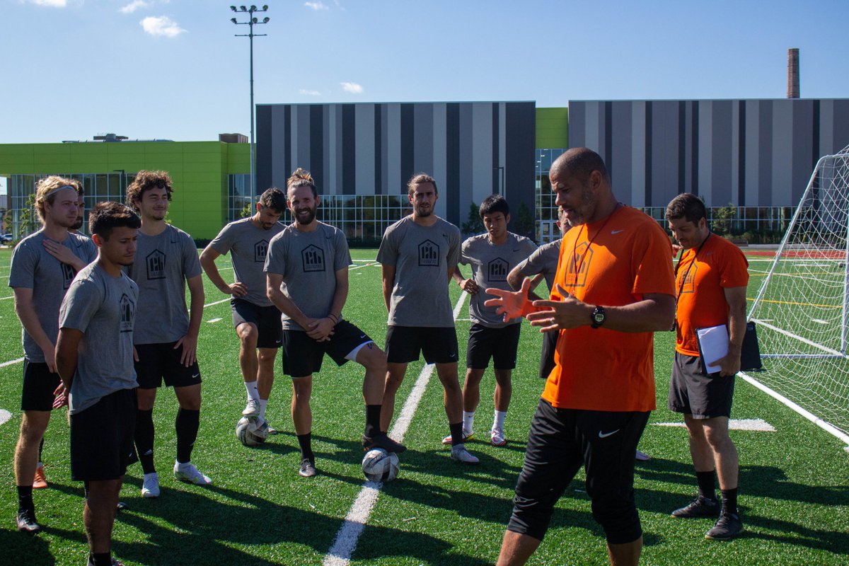 @ChicagoHouseAC.bsky.social tweet media