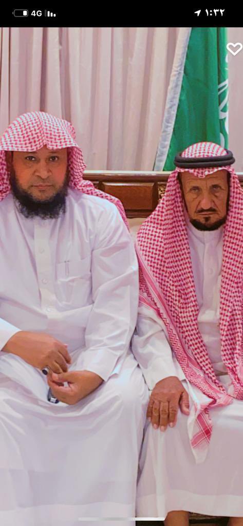 al_badna's tweet photo. تشرفنا اليوم بزيارة الشيخ #سليمان_بن_محمد_بن_رفاده #شيخ_شمل_قبيلة_بلي لمجلس #الشيخ_خالد_بن_حمد_المورعي واستقبل بكل حفاوة وتكريم https://t.co/GQnijVqQOm
