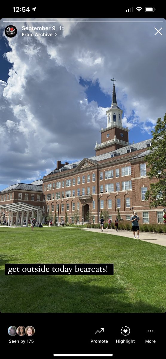 CommUC's tweet photo. Happy Friday Bearcats! Go out and enjoy the beautiful weather! #bestcommdept https://t.co/ZWXM7qTNZf
