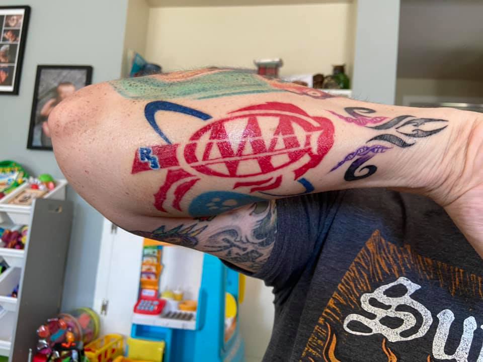 AAA_WCNY's tweet photo. When a @BuffaloBills fan takes his AAA Membership to the next level! Billy Riggi, thanks for being a 16 yr #AAAMember. We’re kicking off 🏈season by giving you a free AAA membership for a year &amp; some swag #GoBills #BILLSMAFIA #AAAWCNY 📸: Originally shared by Billy on #BILLSMAFIA https://t.co/K2F29SJNsE