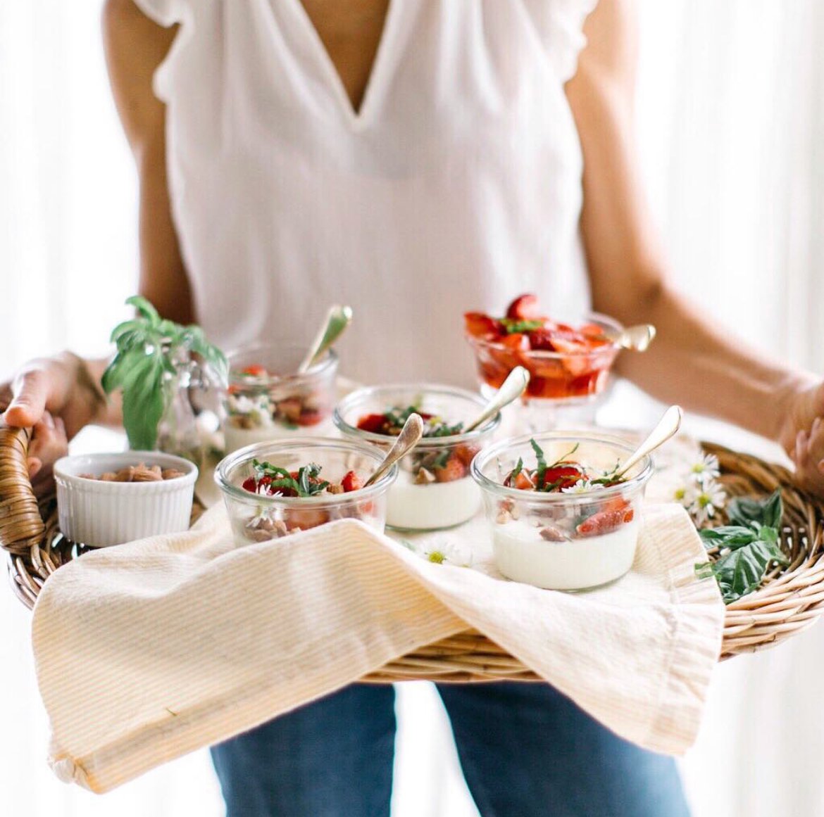 thefunctionalco's tweet image. Something delish to make this weekend, some panna  cotta, it's a great way to use some gelatin and the  benefits of adding good protein to some treats. ⁠
.⁠
📸@camillestyles⁠
 #nutrition #organic #eatwell #collagen  #grassfed #guthealth  #functionalhealth  #wellness