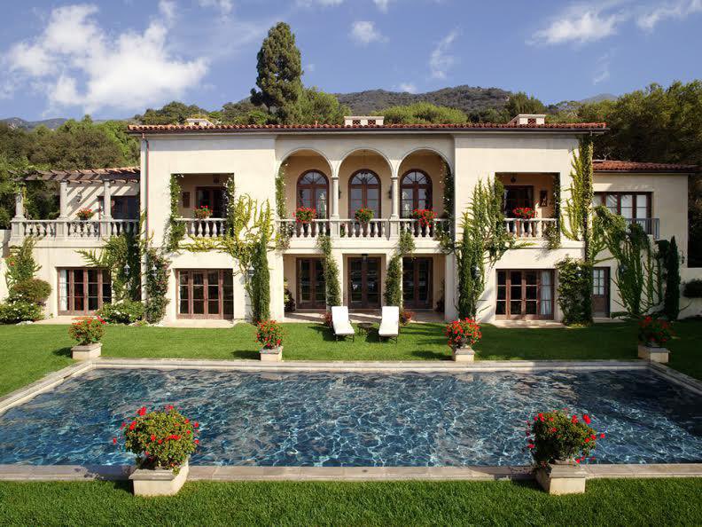 Mwangi_James_MJ's tweet image. Frame one, client conceptual image, frame 2, the virgin land to occupy something Mediterranean, frame 3 & 4, the proposal. #Creatingbeautifulspaces.