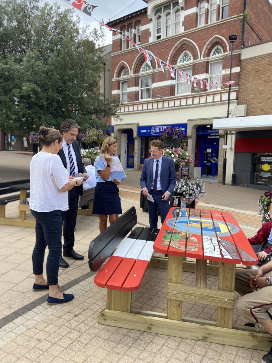 HalesowenBID's tweet image. Thank you for today’s visit @andy4wm. Great for you to visit us and see the town developments, new businesses and local community. Also thanks to @WMFSHadenCross and @WestMidsFire for joining us during business safety week.
@JamesMorris 
@Cornbow @HalesowenBloom @dudleymbc