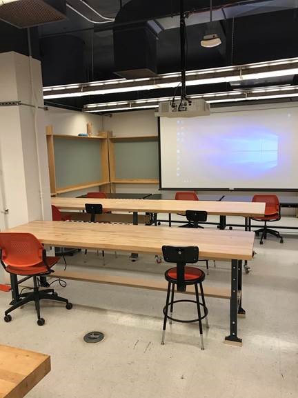 sustainsfstate's tweet photo. "New" upcycled desks in the School of Design. The table tops are made from salvaged lab benchtops the old Science building. Nice work @sfstatelca &amp; @cpdcsfsu!  #SFSU #SFState https://t.co/5hX6DUvLj2