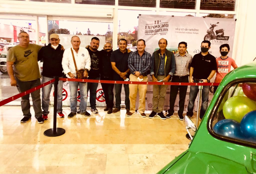 CodigoXalapa's tweet photo. 11a Expo de Autos Antiguos a beneficio de enfermos con Cáncer 

https://t.co/2e3QTU8XaT https://t.co/F8bWDac56b