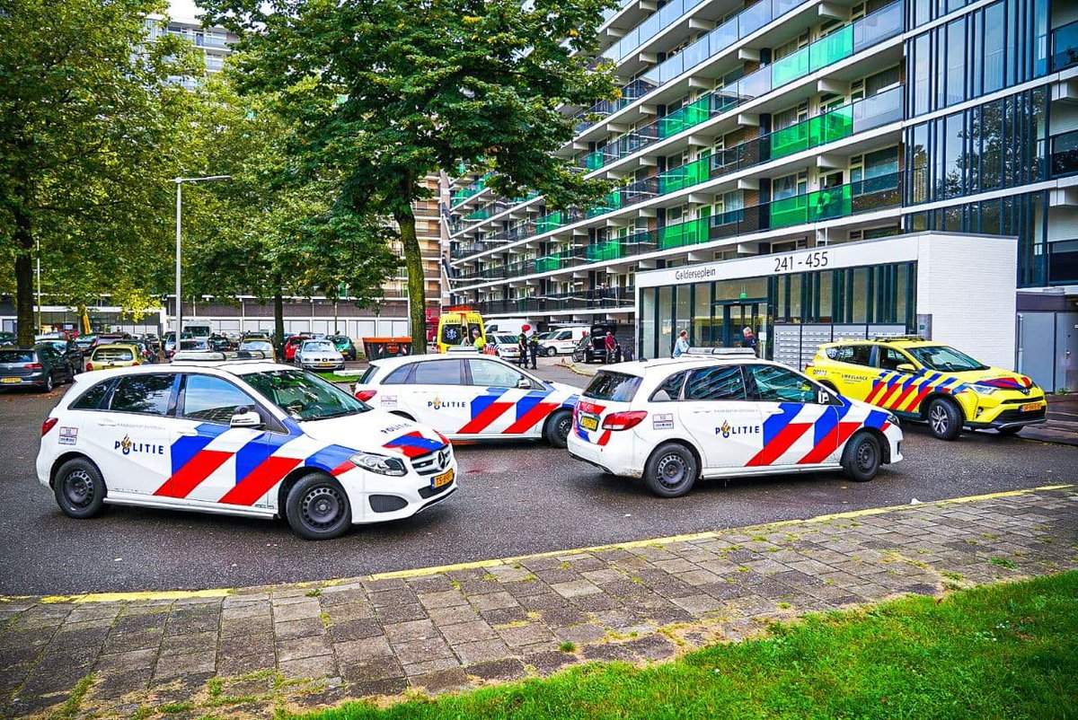 Vrouw zwaargewond bij steekpartij in flat