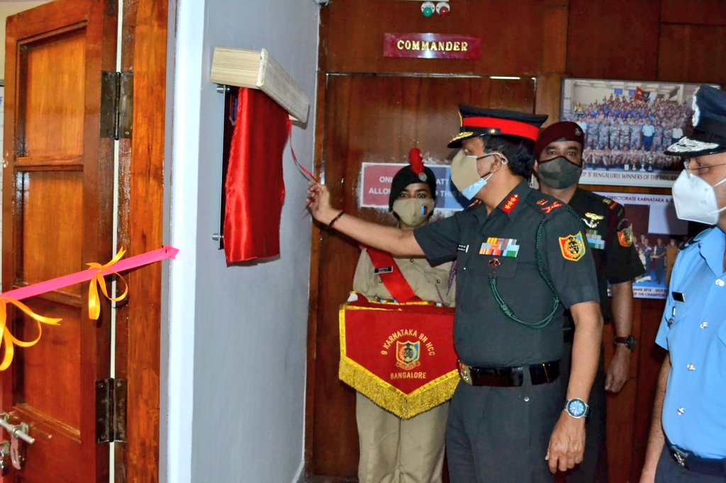 Dte_kargo's tweet photo. Proud moment for Directorate of Karnataka and Goa...Lt Gen Tarun Kumar Aich, AVSM, DGNCC inaugurated the much awaited .22 Rifle simulator at Gp HQ Bangalore B. Cadets and the General part took in the inaugural indoor simulated firing.@HQ_DG_NCC @drajaykumar_ias @rajnathsingh https://t.co/r9kBPMZQog