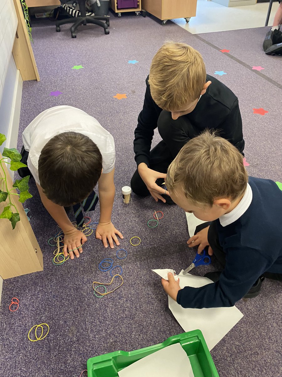 St Clement's P2 tweet media