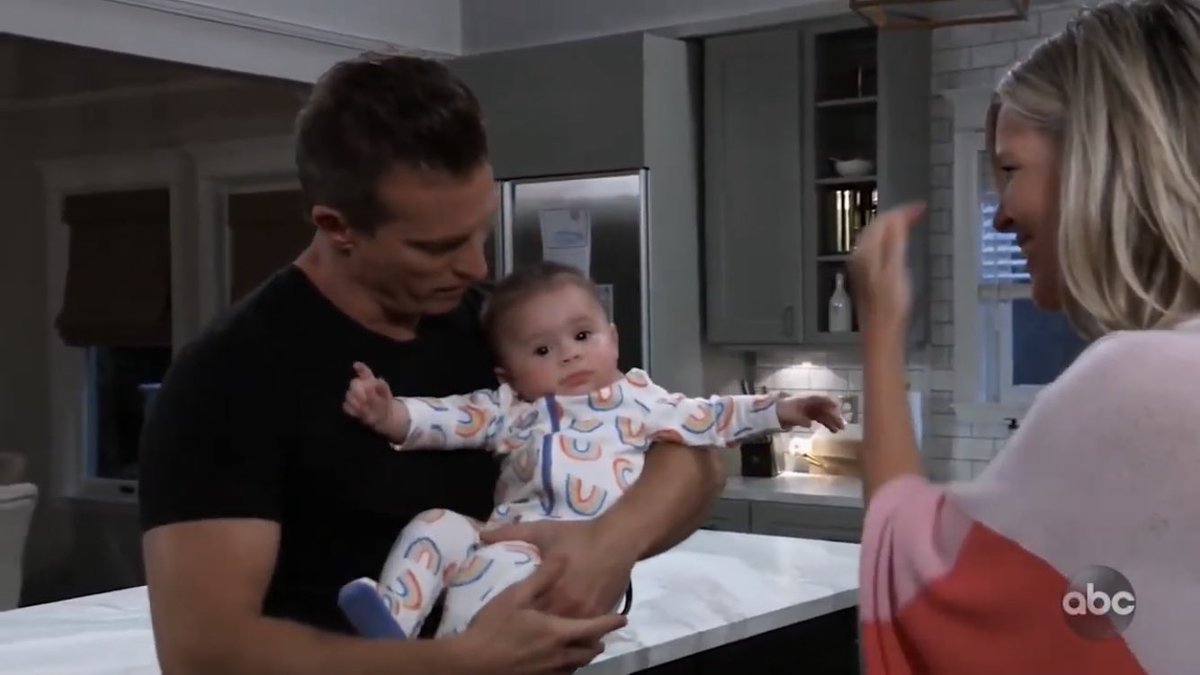 dare2dream515's tweet image. Donna Courtney &amp;amp; her godfather 

#spamfest cause what a freaking ADORABLE baby! #jasondonna #godfatherjason #carlybabesYT