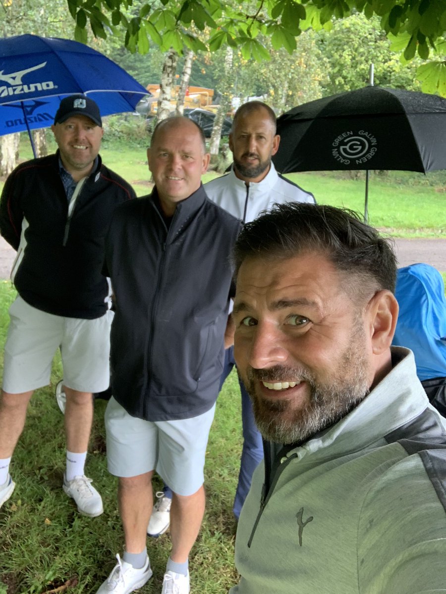 Mavis_Davies9's tweet image. Another great day at Daniel Jones memorial golf day 🏌️‍♂️ -11 Texas scramble and came nowhere near but it’s all about the craic the company and the day all in the memory of a great lad ❤️#Mind #Itsoknottobeok #Talk @bradalderman @deceth2