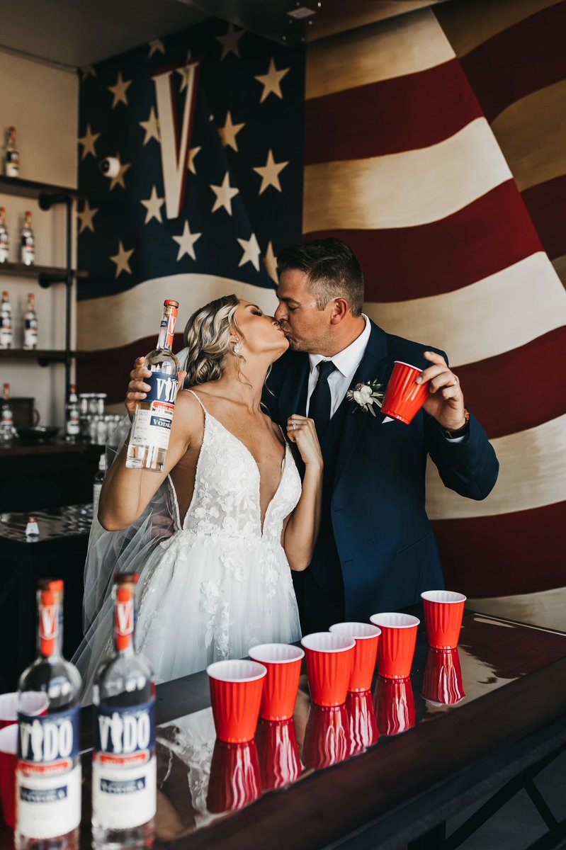 VidoVodka's tweet photo. VIDO Vodka is the best addition to your wedding party! We promise, it will be the smoothest vodka shot you have ever taken!😉🙌🏻💍
#WeddingDrinks #Vodka #WeddingBeverages #Cheers #WeddingDay #WeddingParty #WeddingRecption #Bridesmaids #DrinkWA #BrideandGroom #SmoothVodka https://t.co/AOIBSLkDkQ