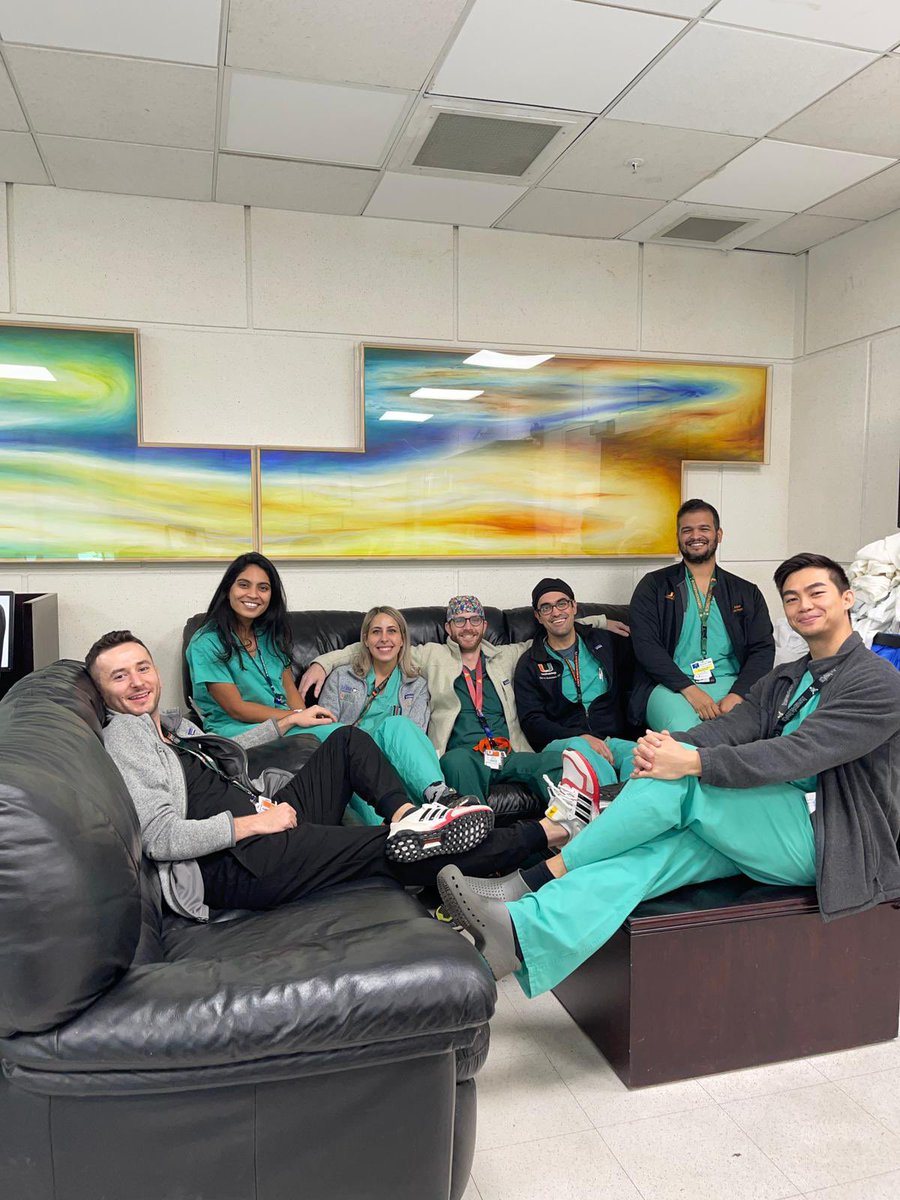 Final weekend of Trauma with the crew! So fortunate to work with this group of incredible people 💪🏼
#dreamteam