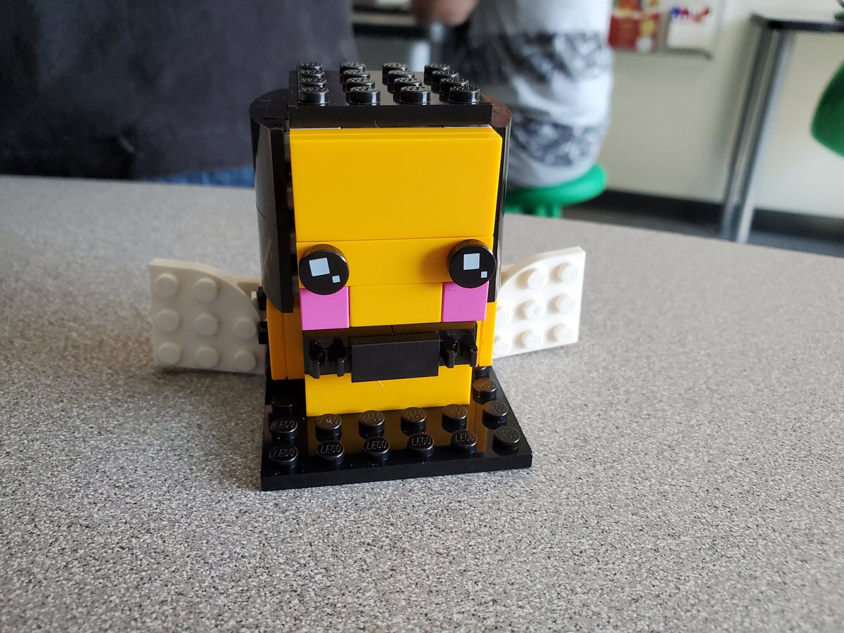 We had agreat day in 5th. Wishing you a BEEutiful day! #mrssteigerwaldteaches