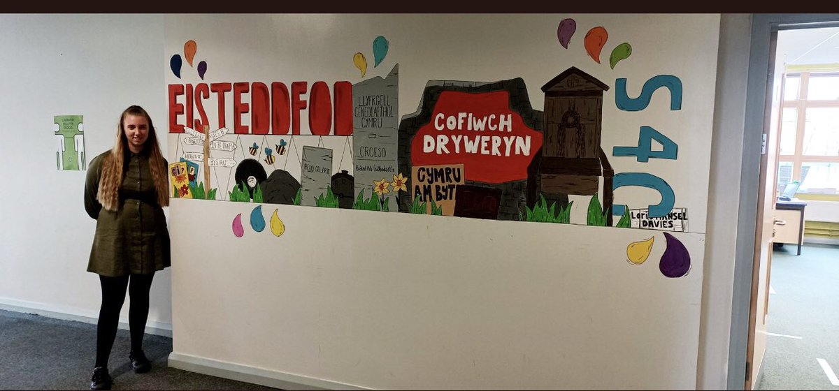 Miss H Rogers YGG- Dirprwy Bennaeth (@misshrogersygg) on Twitter photo It has been a privilege and a pleasure to welcome the learners <a href="/YsgolGwynllyw/">Ysgol Gymraeg Gwynllyw</a> back and to extend a warm welcome especially to Year 7 and new members of staff this week. A great start to the new academic year @MrMeurigPrif <a href="/GarethJonesYGG/">Gareth Jones</a> #cerddwnymlaen #untimunteulu It has been a privilege and a pleasure to welcome the learners <a href="/YsgolGwynllyw/">Ysgol Gymraeg Gwynllyw</a> back and to extend a warm welcome especially to Year 7 and new members of staff this week. A great start to the new academic year @MrMeurigPrif <a href="/GarethJonesYGG/">Gareth Jones</a> #cerddwnymlaen #untimunteulu