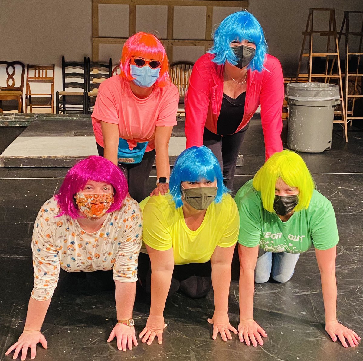 MLuckritz's tweet photo. Chasing @RMHSMUSTANGS Rainbow!!! English/EL went extra mile for @RMHSstampede NEON staff challenge!!! @District214 @pacer_rmhs @rmhsmultimedia @YearlingRMHS @KelliLussow @MrsWnek @StephSvarz @rmhs_danceteam @joyruckoldt @YearlingRMHS @RMGirlsHoops https://t.co/NYV9JJBIGy