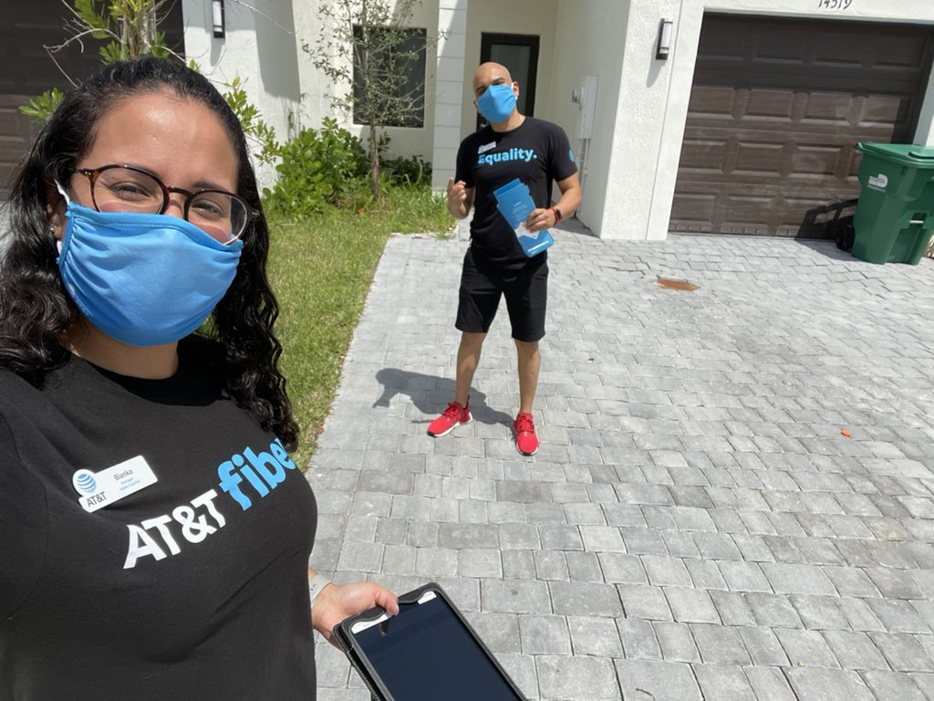 BiankaH26's tweet photo. ✨KDG✨taking over the MOB Squad Fiber Blitz 🙌🏽🔥🔥🔥🔥🔥🔥🔥#FIBERMOBFRIDAY #FIBERTAKEOVER #OneFLAFiber #LifeAtATT @mskathy_p @brizzbusiness @Jasminepino5 @eniggemann @One_FLA @jrluna11 @ATT https://t.co/uyLMil24BZ