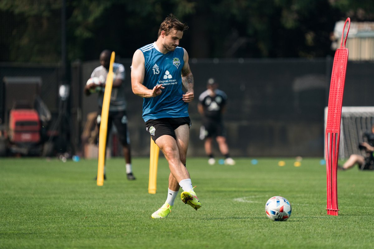 JmoSmooth13's tweet photo. Amazing to be back in some training with the team 💪🏻😀 https://t.co/XeL6pcmc4h