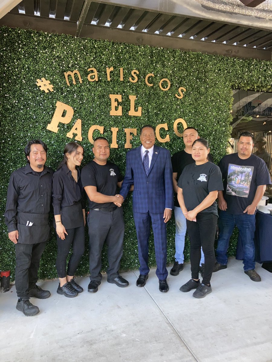 larryelder's tweet image. Thank you Mariscos for your support! And for your strength in opposing Gavin Newsom’s lockdowns. California business owners deserve better from their government!