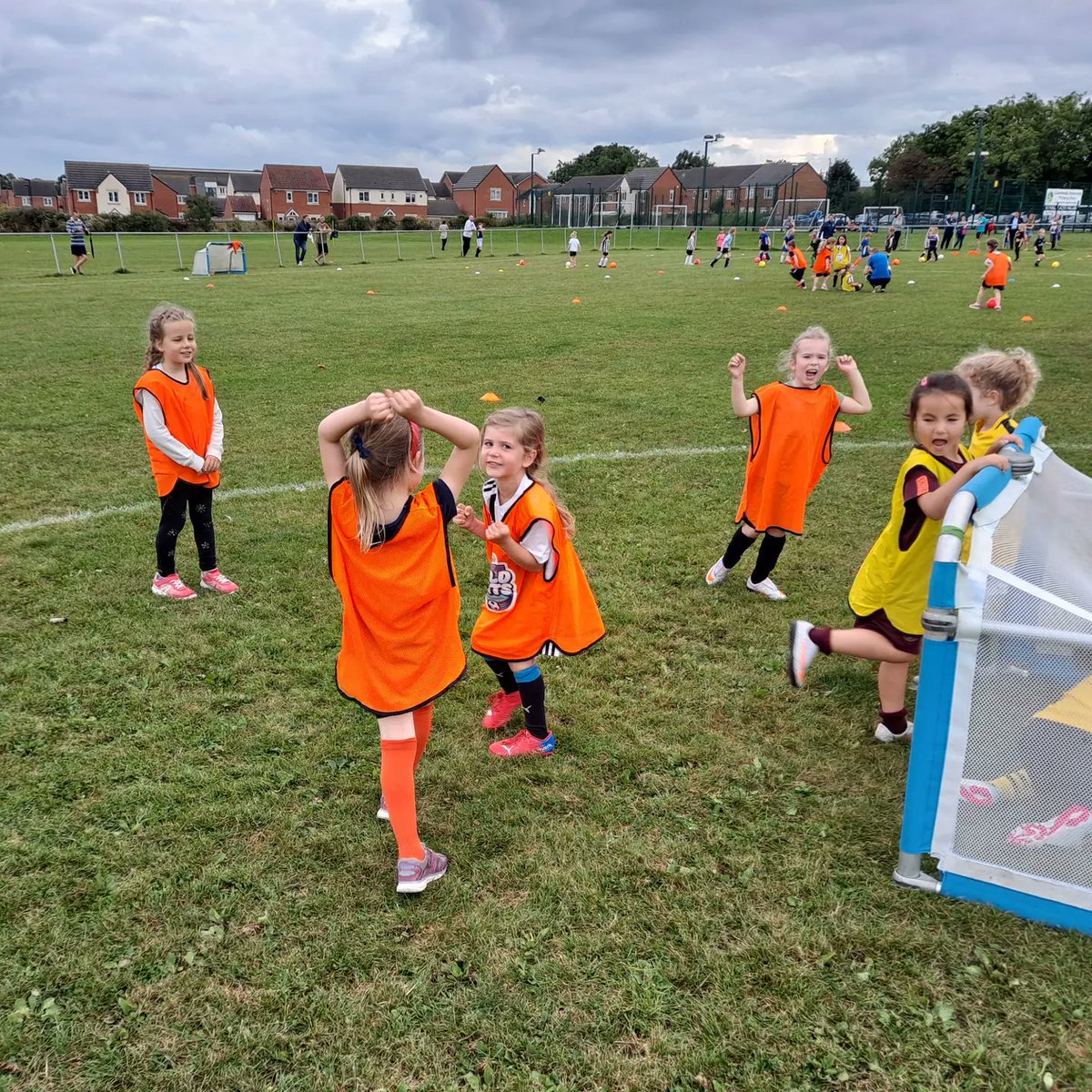 Wideopen Wildcats, Squad Girls & Just Play tweet media