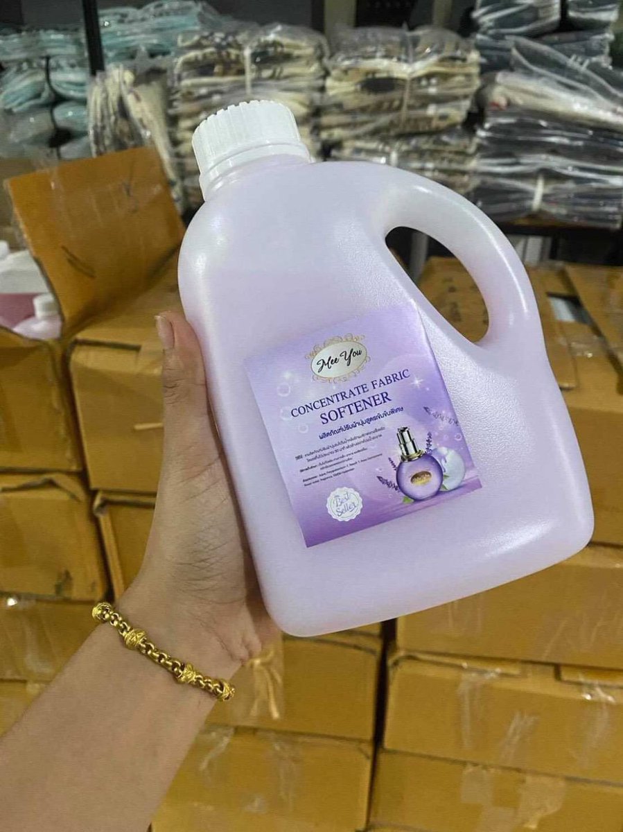 ShinezeeShop's tweet photo. มาในรูปแบบขวด จัดเก็บง่าย หยิบใช้สะดวก แม่บ้านต้องมี
 ราคา 100บาท
✔ขนาด 1000 ml. 
✔มี 2 สี
- ชมพู กลิ่น miss dior
- ม่วง กลิ่น ลองแวง

#ลิซ่า #น้ําหนึ่งเนย #TodayIsLalisaDay #ร้านเหล้าพระประแดงซอย888 #GirlsPlanet999 #ม็อบ10กันยา #HospitalPlaylist2Ep11 #ชีสพายแทนรักของเก้าอัพ https://t.co/TyTaoMhOWR