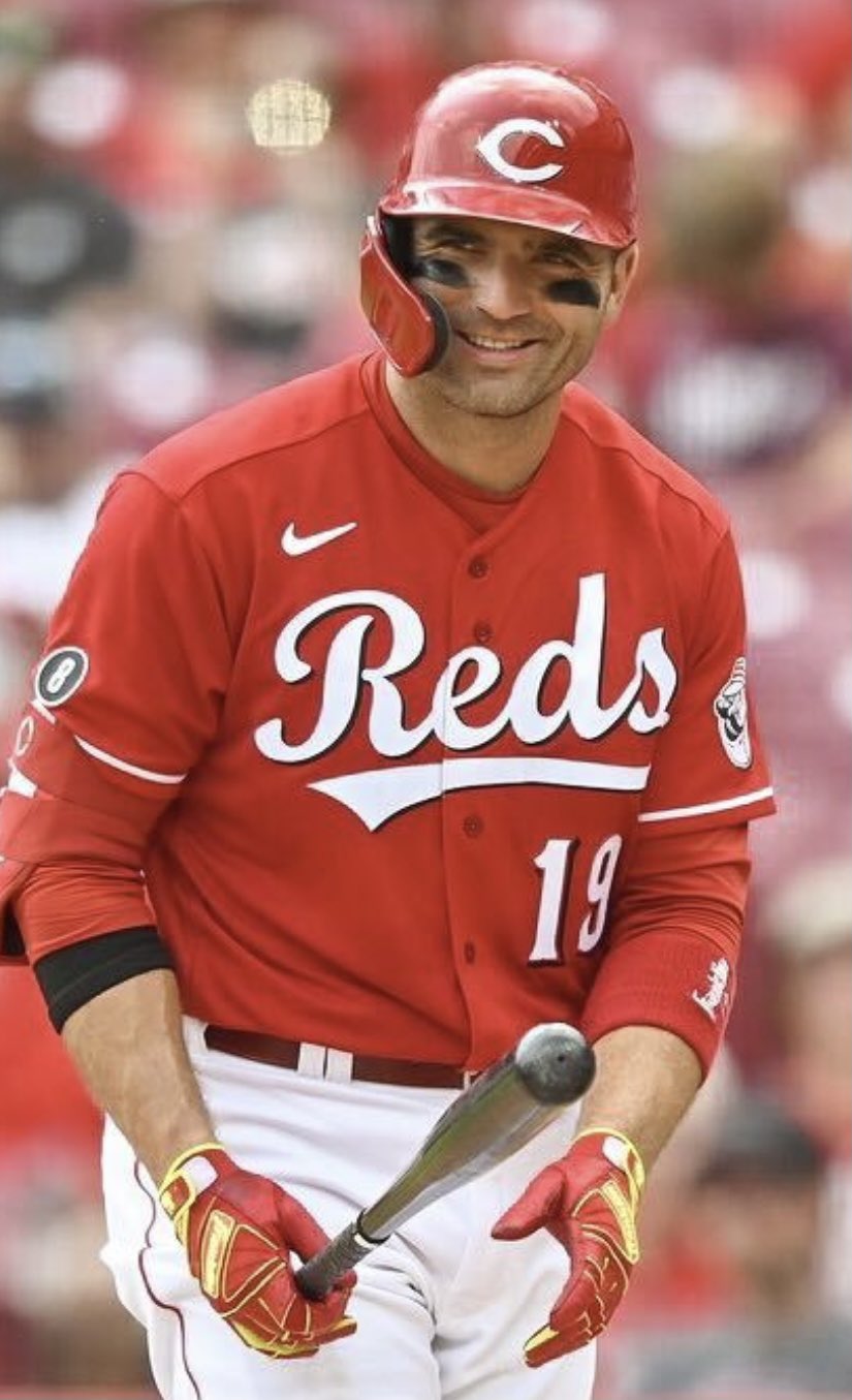 Happy Birthday to my favorite Red ever (and been a fan since the 70s). Joey Votto!!    