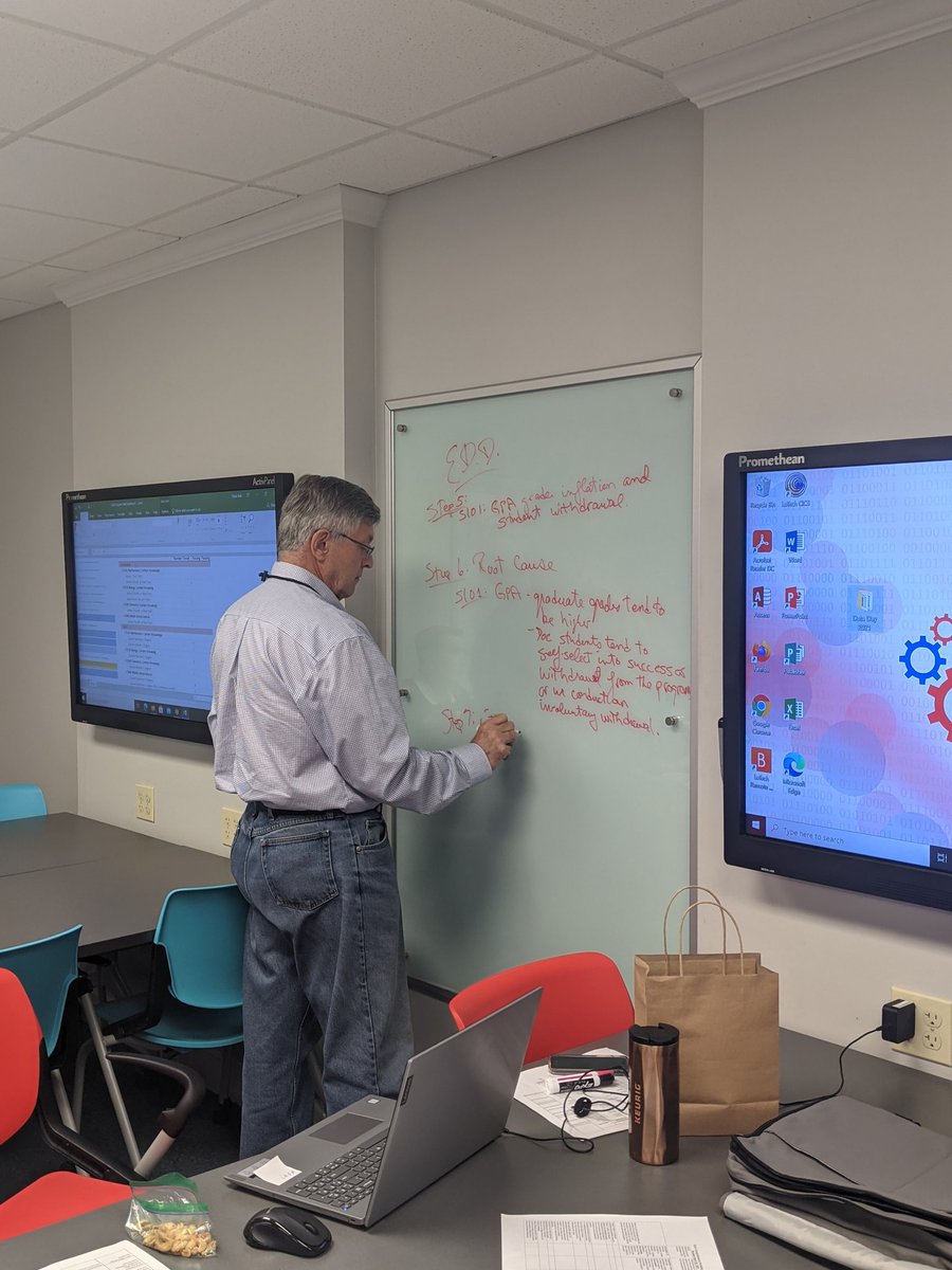 Dustin Hebert tweet media