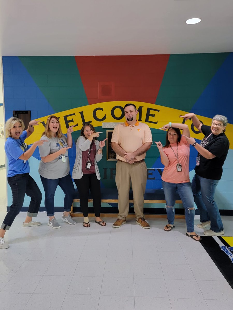 Thank you Jarrett Galloway from Farm Bureau for the yummy donuts this morning! They were delicious and we enjoyed reading the encouraging notes!