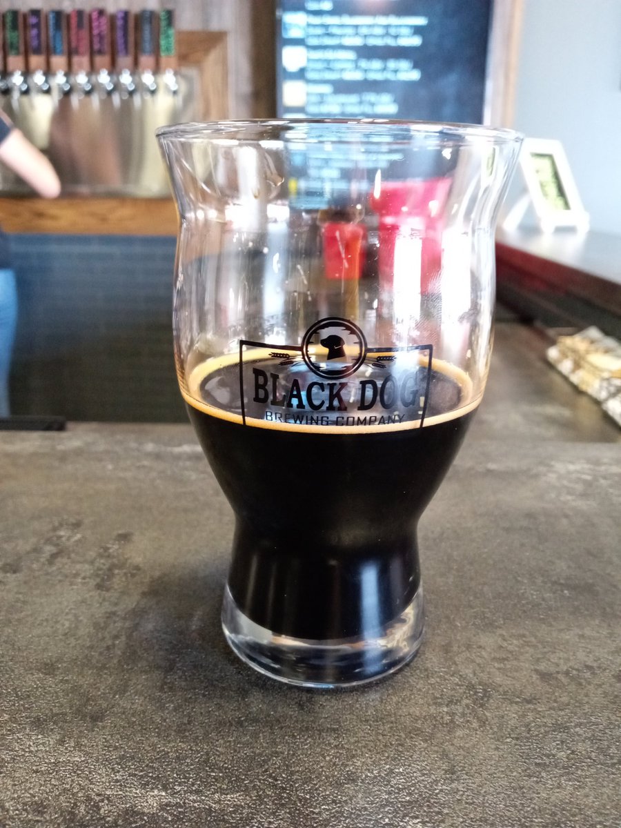 PaulDSmith16's tweet photo. Another #FridayIndianaBeer @BlackDogBrewCo -- #CurrentMoods #CoconutCinnamonImpStout --a wonderful beverage! @Indybeersleuth @BradMitchell02 @RobertRolfeFedd @DrinkIndiana #INBeer https://t.co/wMypNwpGpC