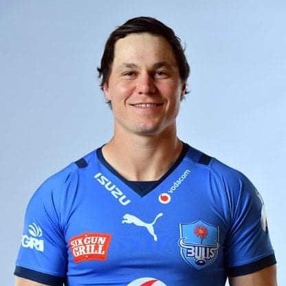 SACSOldBoys's tweet photo. Wishing @chris_10smith and @lucky_dlepu09 all the best in tomorrow's 2021 Currie Cup Final.
#legends #rugbyfinal #curriecup #endgame #oldboys #sacs #sacsrugby #tussle #flyhalf #scrumhalf #halfbacks #2021#getstuckin
#SpectemurAgendo gentlemen! https://t.co/zhHsr35rPI