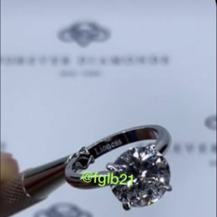 E-8xE8oX0AQfPn3?format=jpg&name=900x900